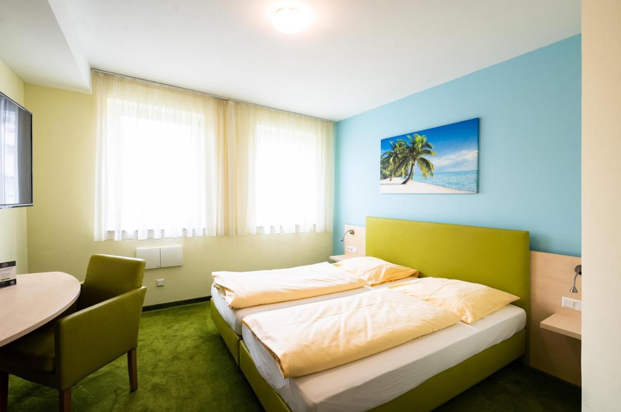 Sternplatz Hotel Ehingen  Dış mekan fotoğraf