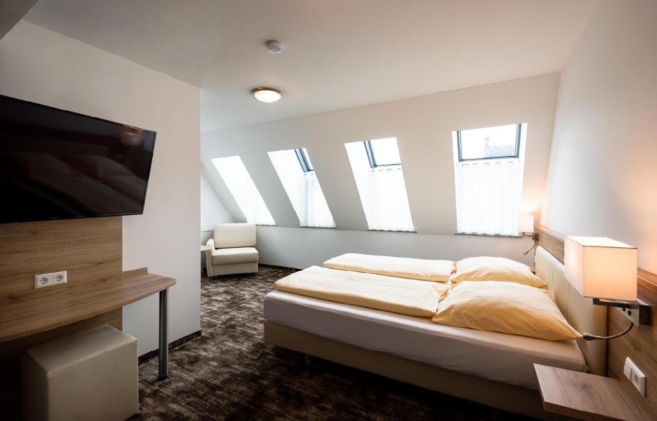 Sternplatz Hotel Ehingen  Dış mekan fotoğraf